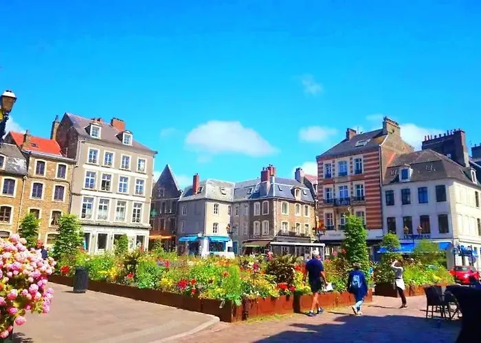 La Petite Matelote Lumineux - Vue Cathedrale * Boulogne-sur-Mer